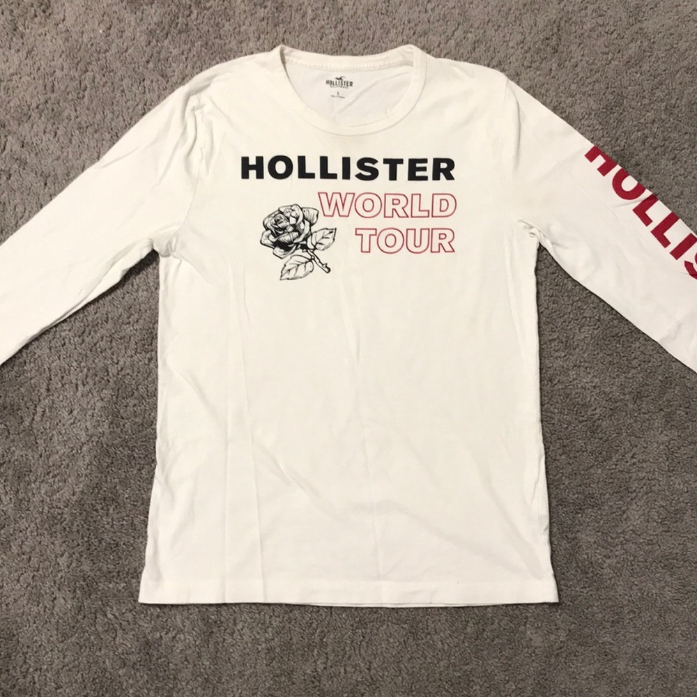 Hollister long sleeve t-shirt
